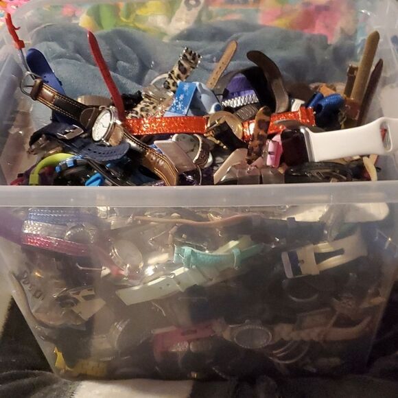 Resellers Lot of 40 Watches Collectors Flea Market Crafters Steampunk NO OFFERS! - Picture 10 of 10